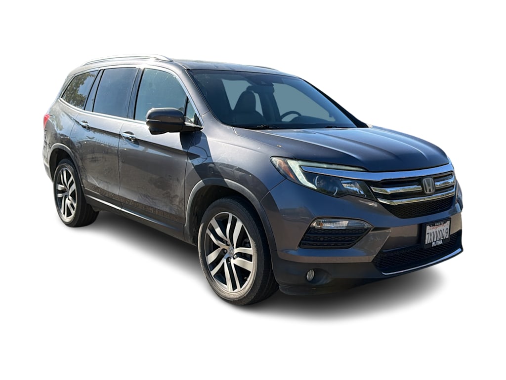 Thumbnail: 2017 Honda Pilot - 17