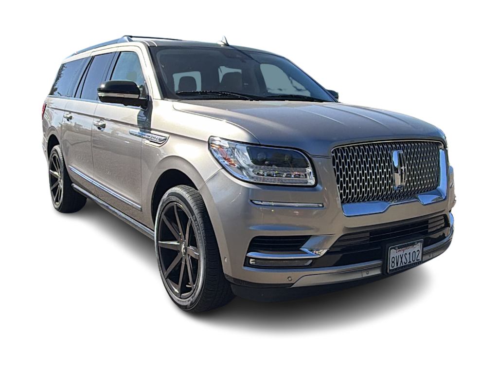 Thumbnail: 2020 Lincoln Navigator L - 9