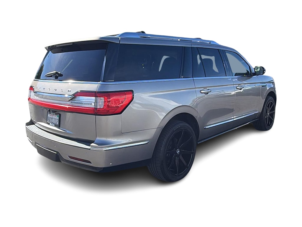 Thumbnail: 2020 Lincoln Navigator L - 20