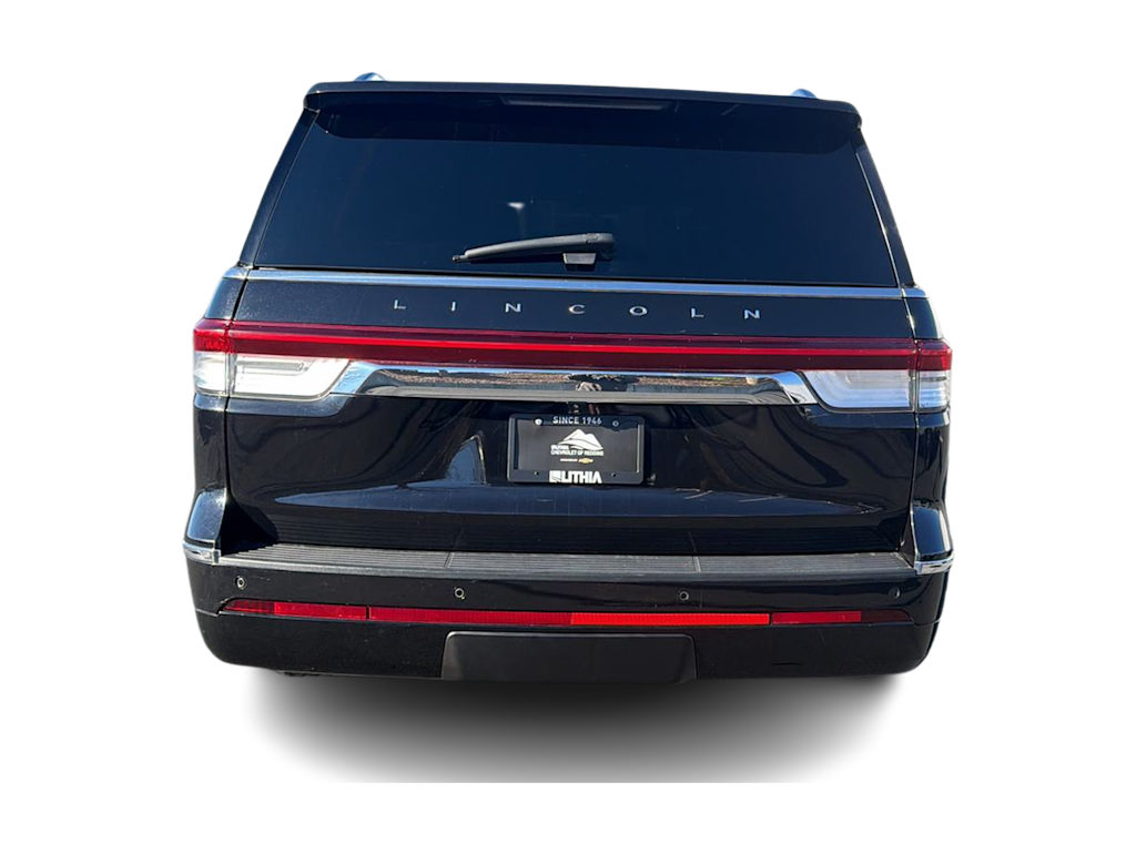 Thumbnail: 2022 Lincoln Navigator L - 5