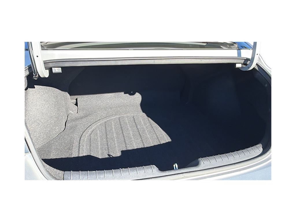 Thumbnail: 2021 Hyundai Elantra - 17