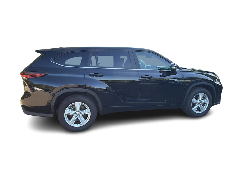 Thumbnail: 2025 Toyota Highlander - 10