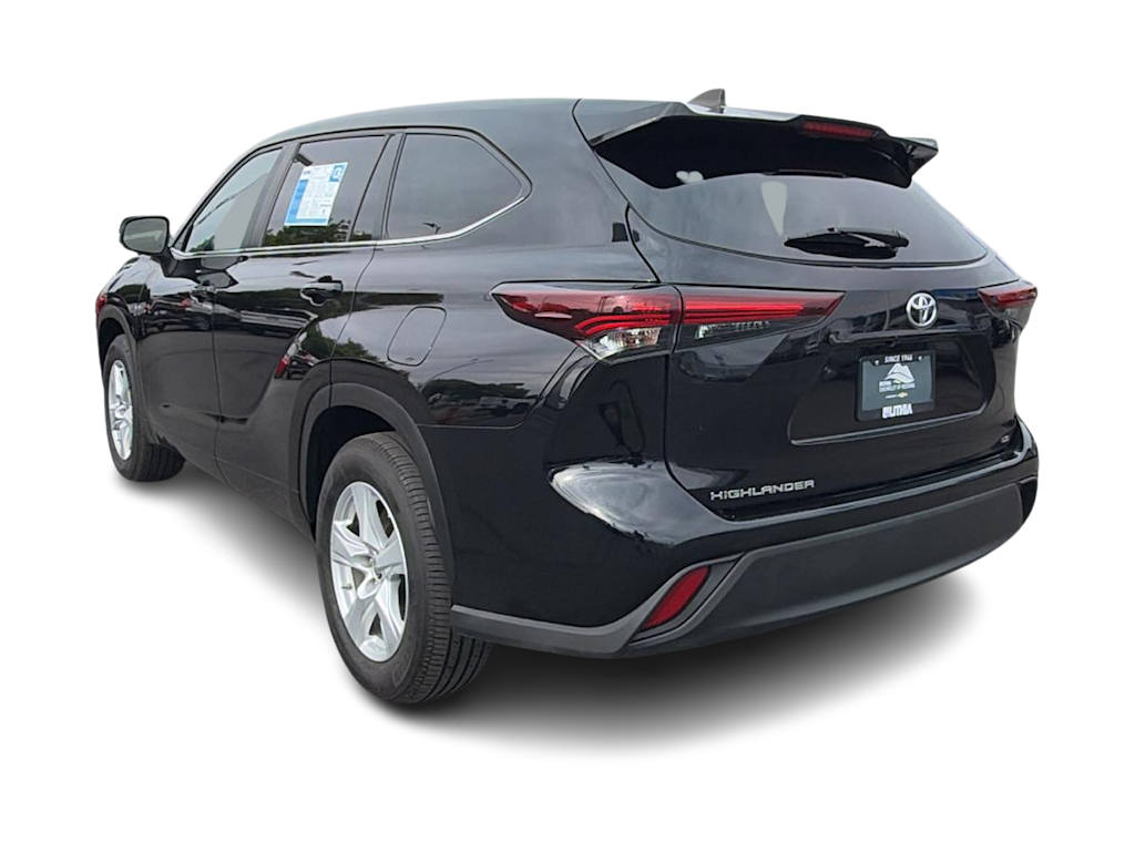 Thumbnail: 2025 Toyota Highlander - 4