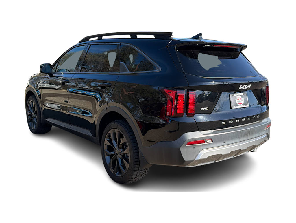 Thumbnail: 2022 Kia Sorento - 4