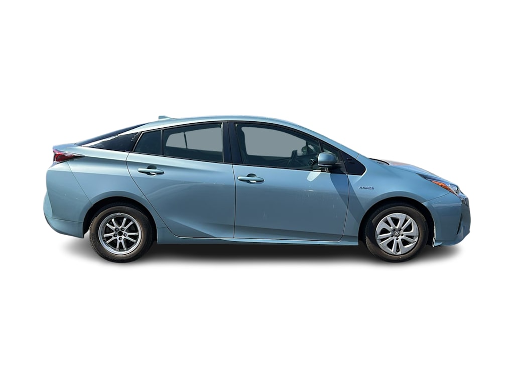2017 Toyota Prius One 18