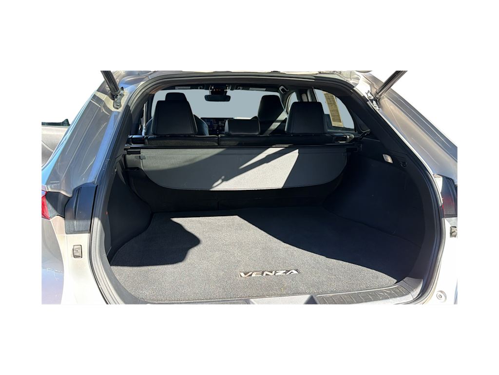 Thumbnail: 2021 Toyota Venza - 17