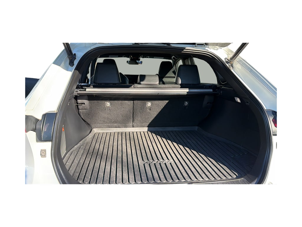 Thumbnail: 2021 Toyota Venza - 16