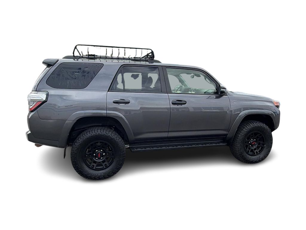 Thumbnail: 2021 Toyota 4Runner - 21