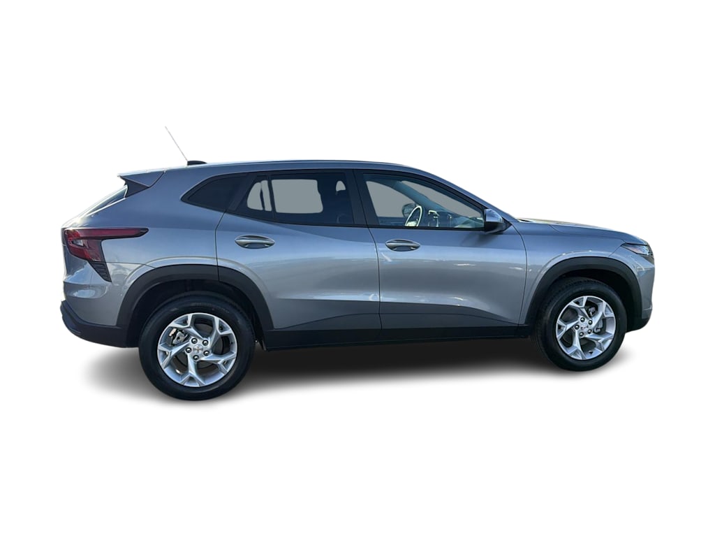 Thumbnail: 2026 Chevrolet Trax - 21