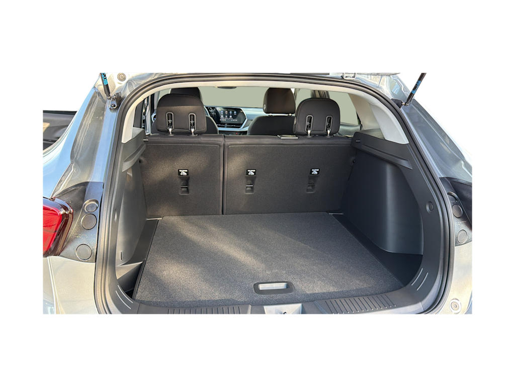 Thumbnail: 2026 Chevrolet Trax - 17