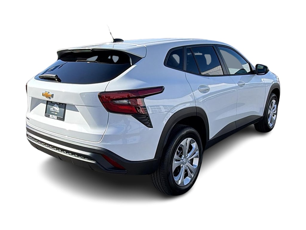 Thumbnail: 2026 Chevrolet Trax - 23