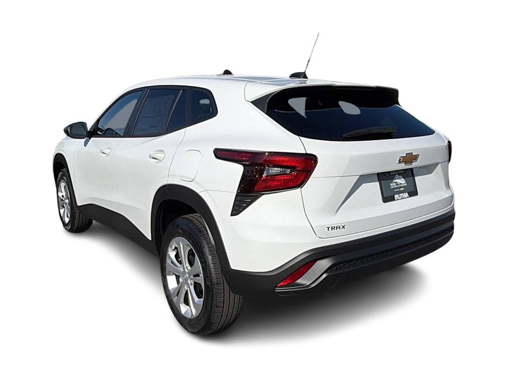 Thumbnail: 2026 Chevrolet Trax - 4