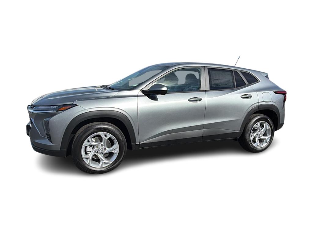 Thumbnail: 2026 Chevrolet Trax - 3