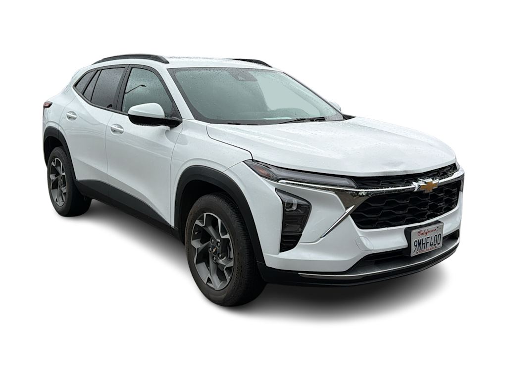 Thumbnail: 2024 Chevrolet Trax - 18