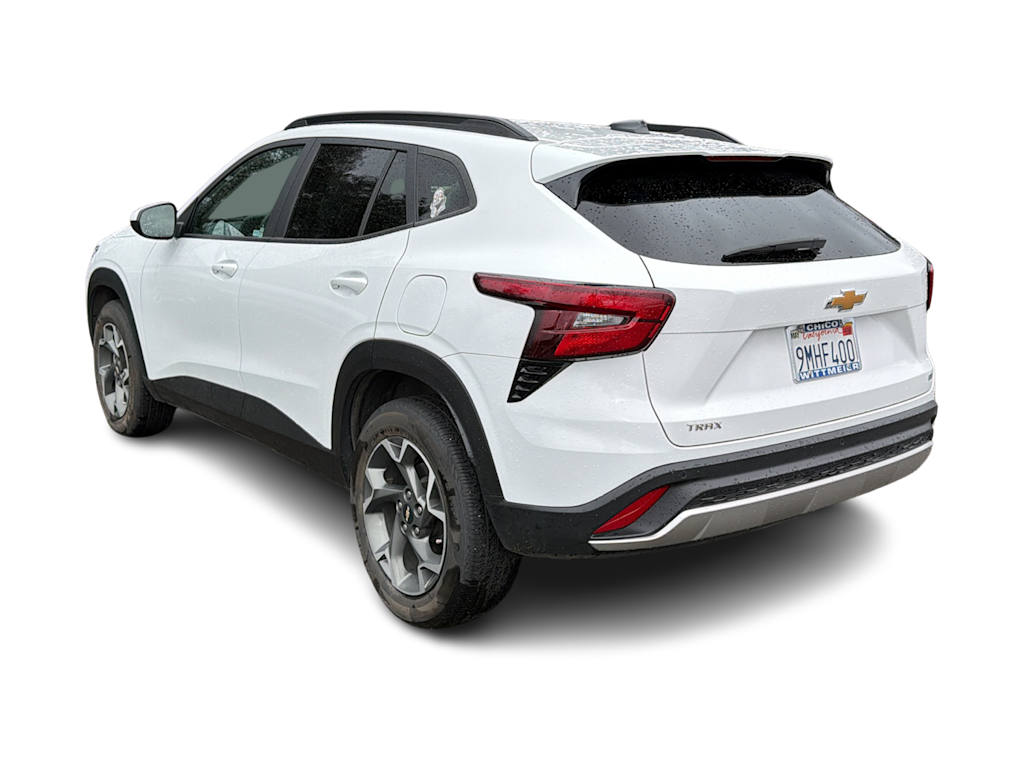 Thumbnail: 2024 Chevrolet Trax - 4
