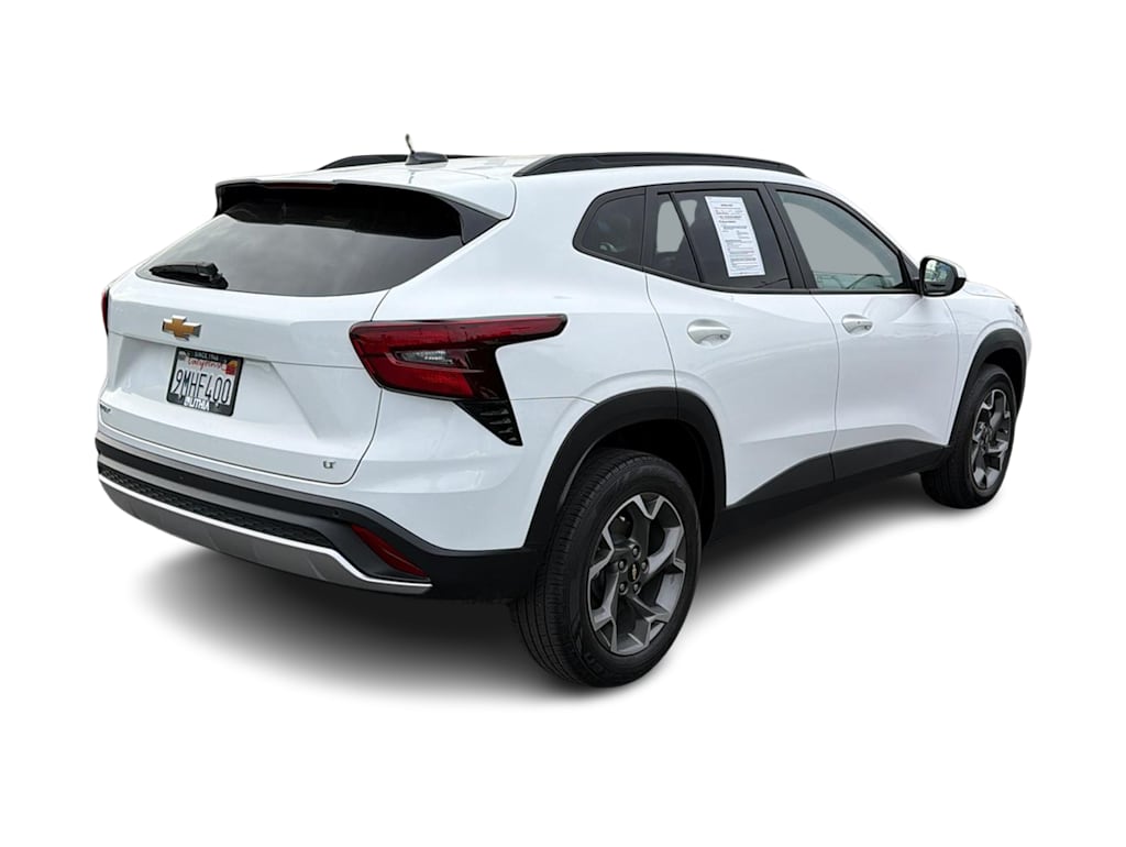 Thumbnail: 2024 Chevrolet Trax - 22