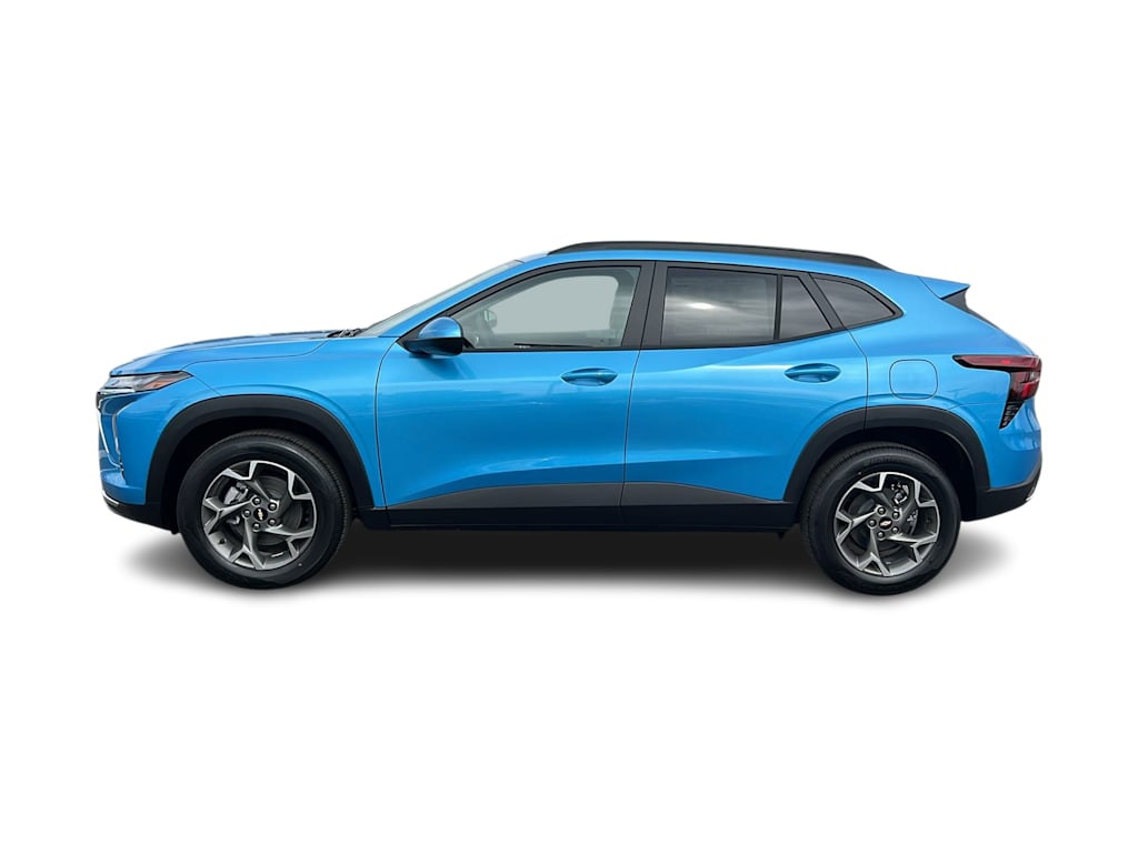 Thumbnail: 2025 Chevrolet Trax - 3