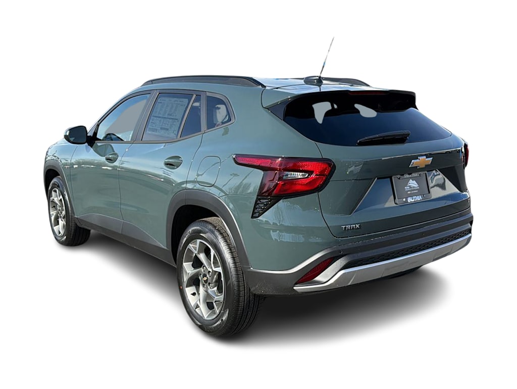 Thumbnail: 2026 Chevrolet Trax - 4