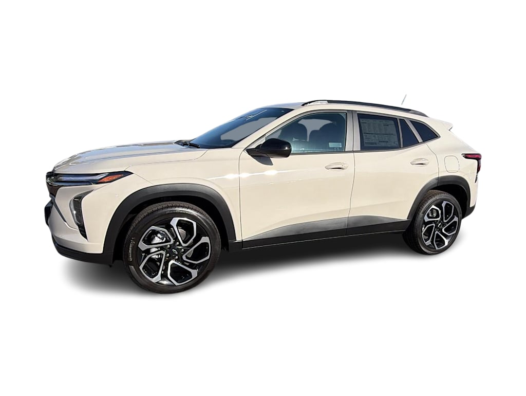 Thumbnail: 2026 Chevrolet Trax - 3