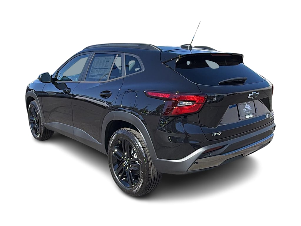 Thumbnail: 2026 Chevrolet Trax - 4