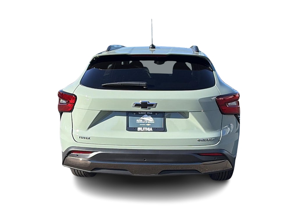 Thumbnail: 2026 Chevrolet Trax - 5