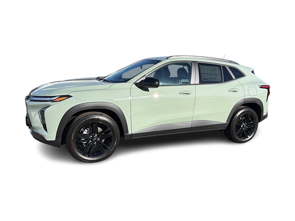 Thumbnail: 2026 Chevrolet Trax - 3