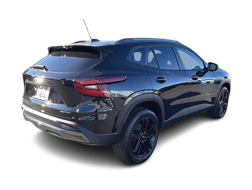 Thumbnail: 2026 Chevrolet Trax - 22