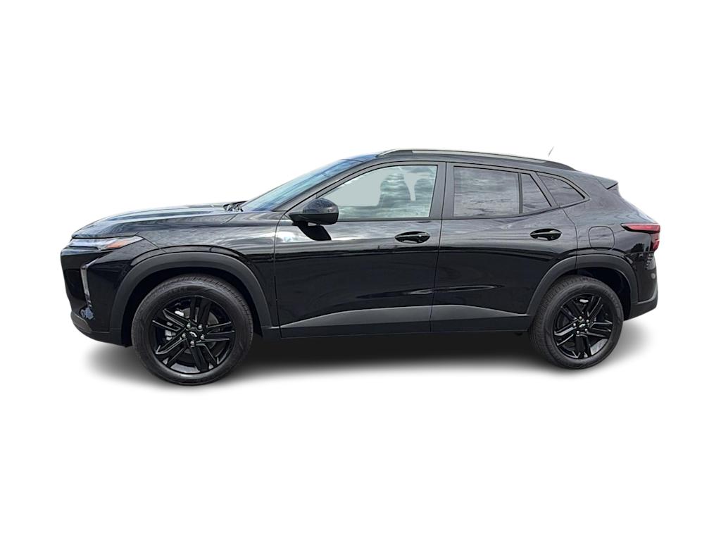 Thumbnail: 2026 Chevrolet Trax - 3
