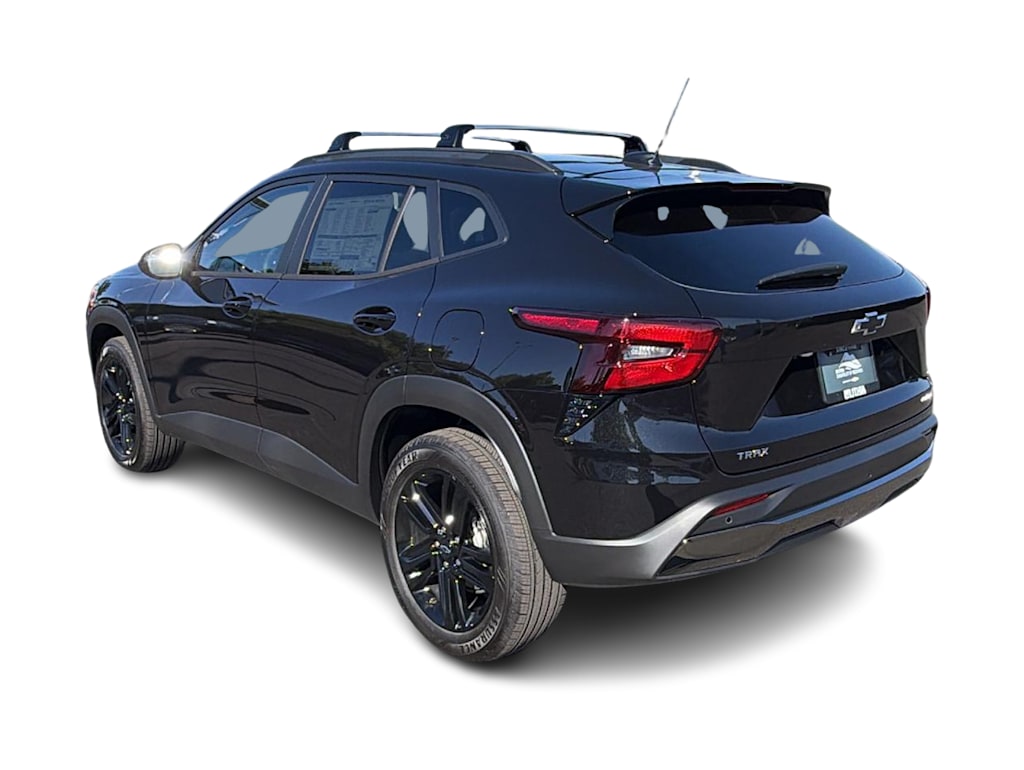 Thumbnail: 2026 Chevrolet Trax - 4