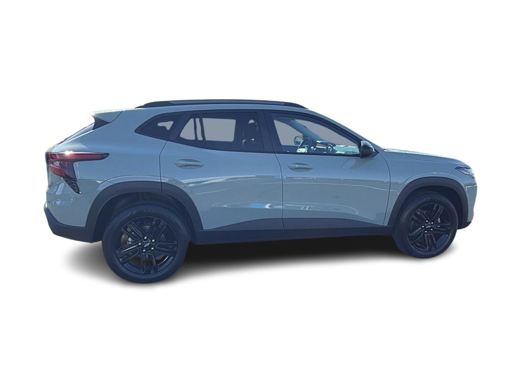 Thumbnail: 2026 Chevrolet Trax - 21