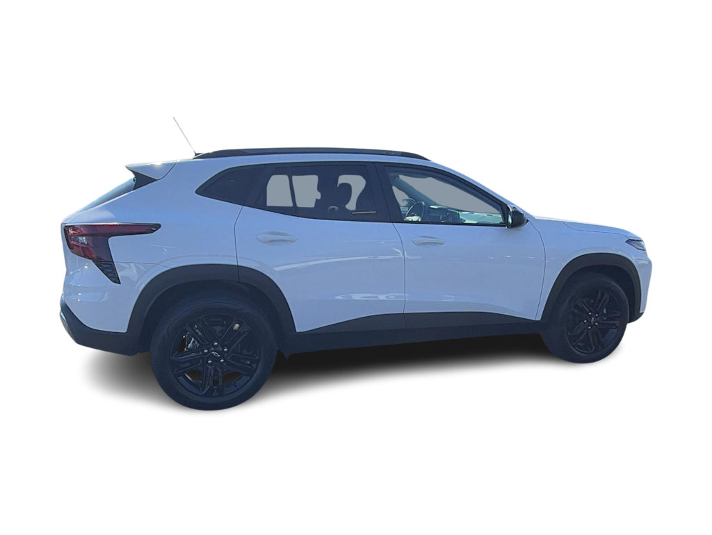 Thumbnail: 2026 Chevrolet Trax - 21