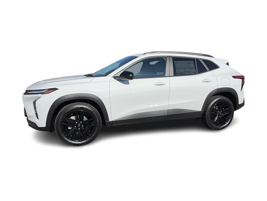 Thumbnail: 2026 Chevrolet Trax - 3