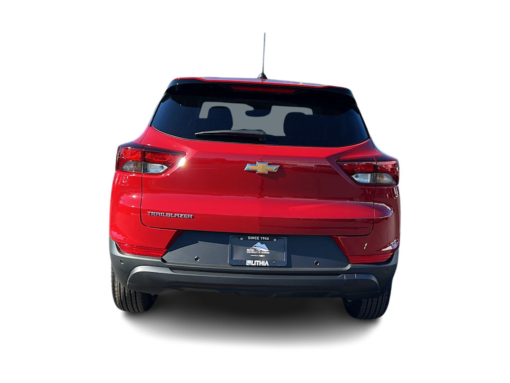 Thumbnail: 2026 Chevrolet TrailBlazer - 5