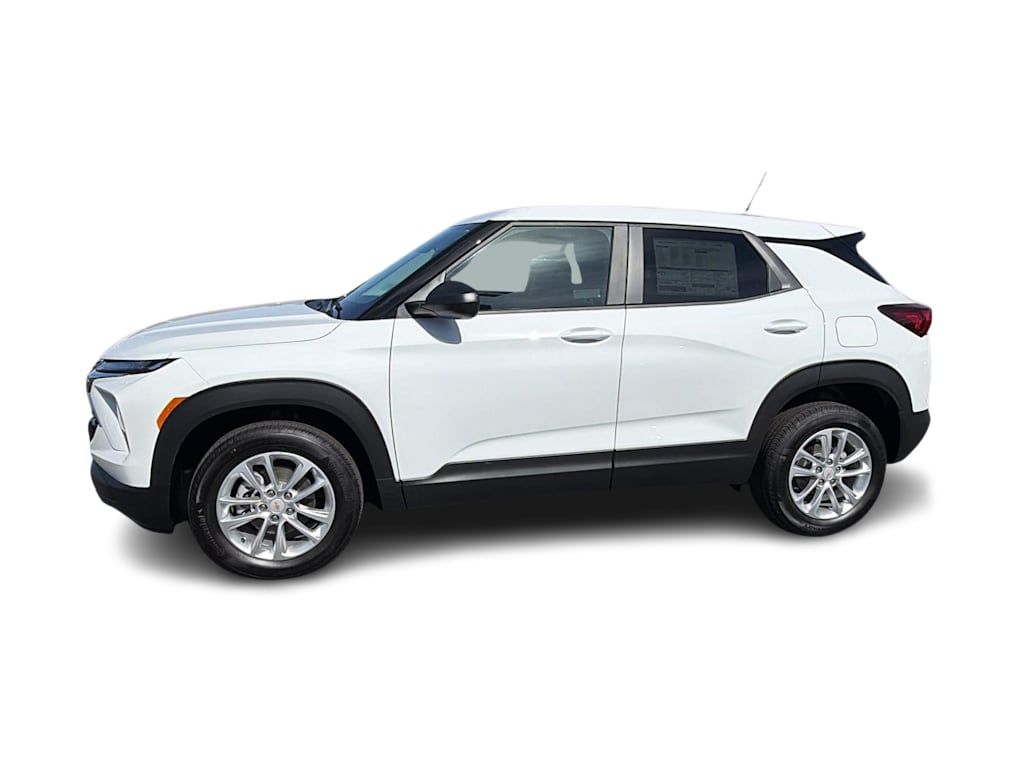 Thumbnail: 2026 Chevrolet TrailBlazer - 3