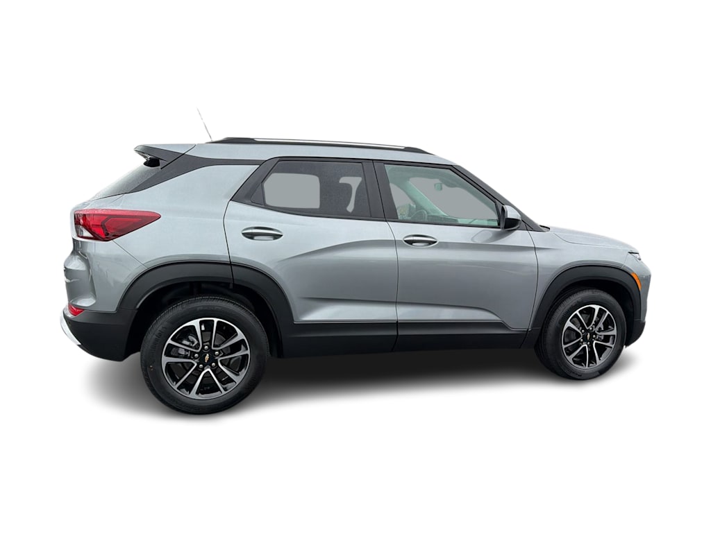 Thumbnail: 2026 Chevrolet TrailBlazer - 21