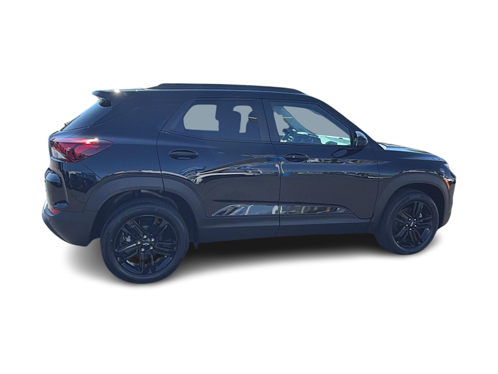 Thumbnail: 2026 Chevrolet TrailBlazer - 20