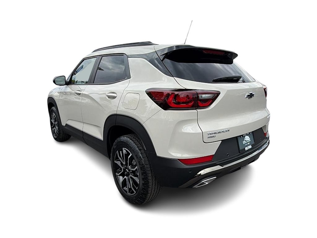 Thumbnail: 2026 Chevrolet TrailBlazer - 4