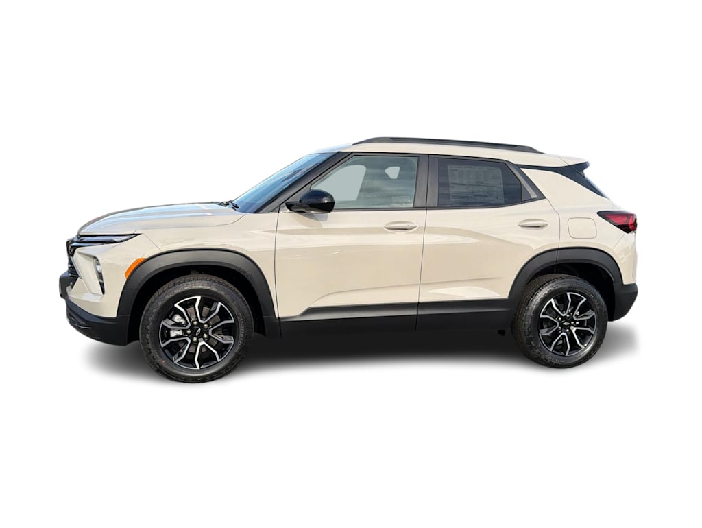 Thumbnail: 2026 Chevrolet TrailBlazer - 3