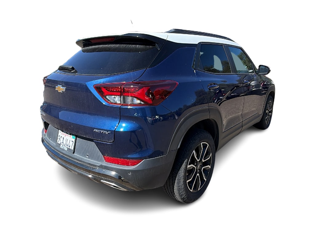 Thumbnail: 2022 Chevrolet TrailBlazer - 11