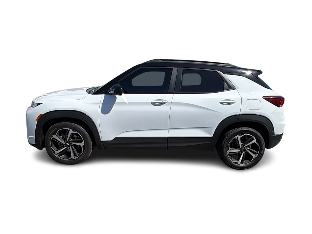 Thumbnail: 2021 Chevrolet TrailBlazer - 3
