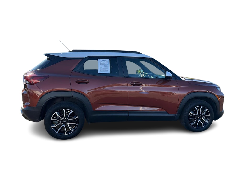 Thumbnail: 2021 Chevrolet TrailBlazer - 22