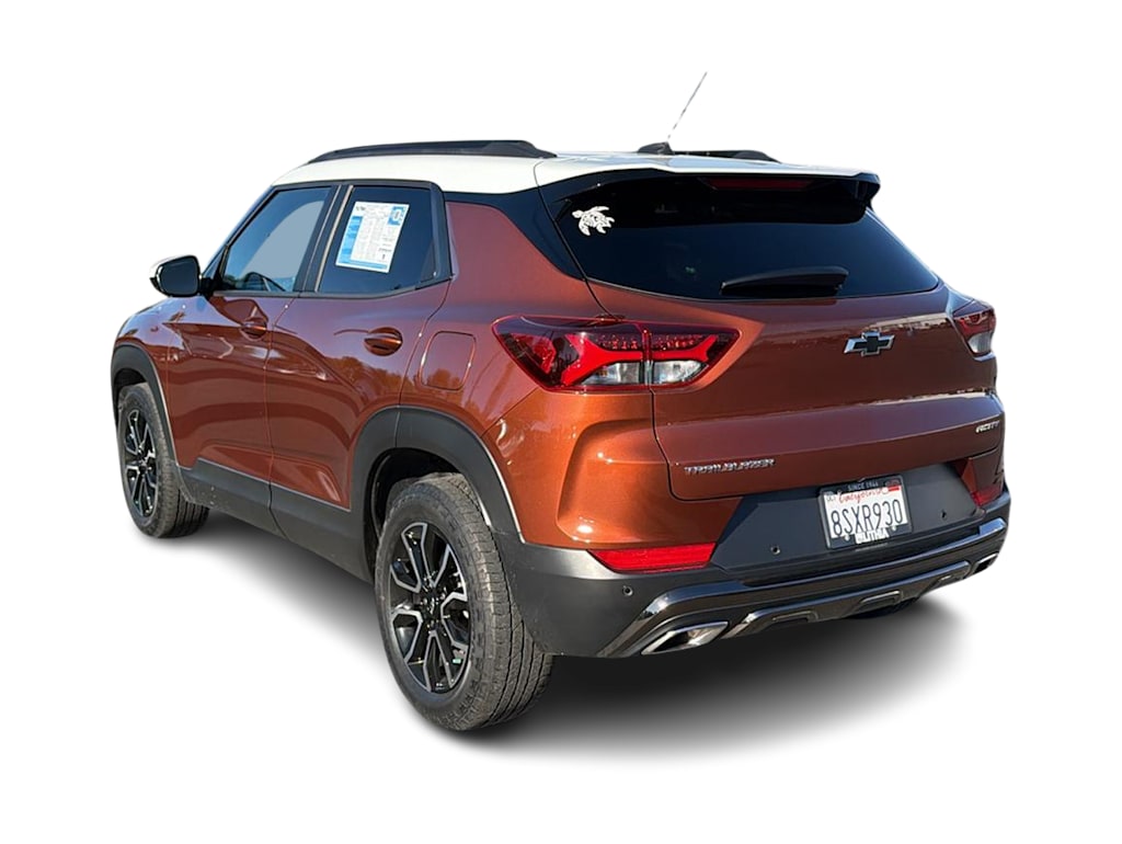 Thumbnail: 2021 Chevrolet TrailBlazer - 4