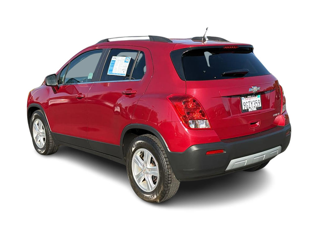 Thumbnail: 2015 Chevrolet Trax - 4