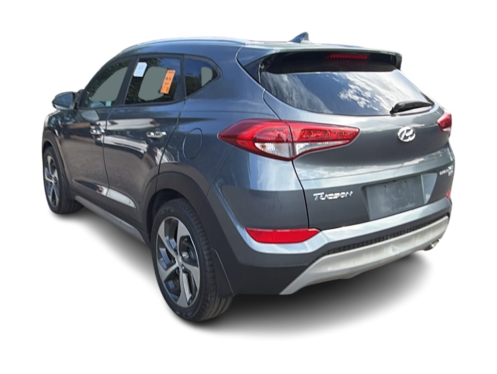 Thumbnail: 2017 Hyundai Tucson - 4