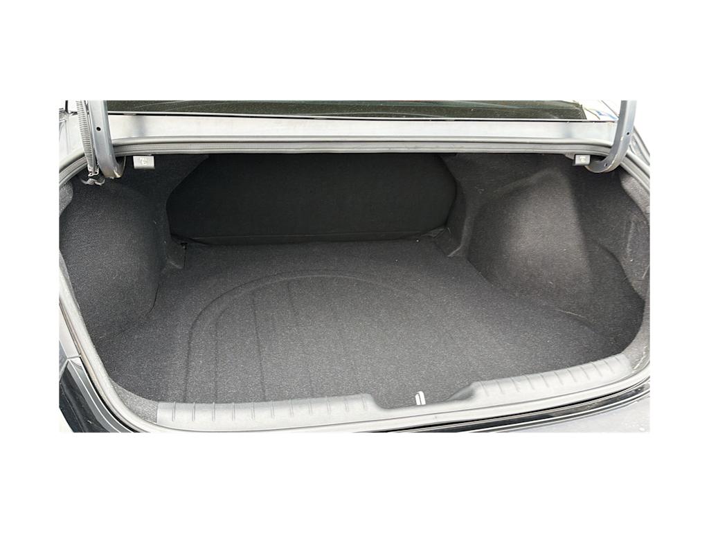 Thumbnail: 2023 Hyundai Elantra - 17