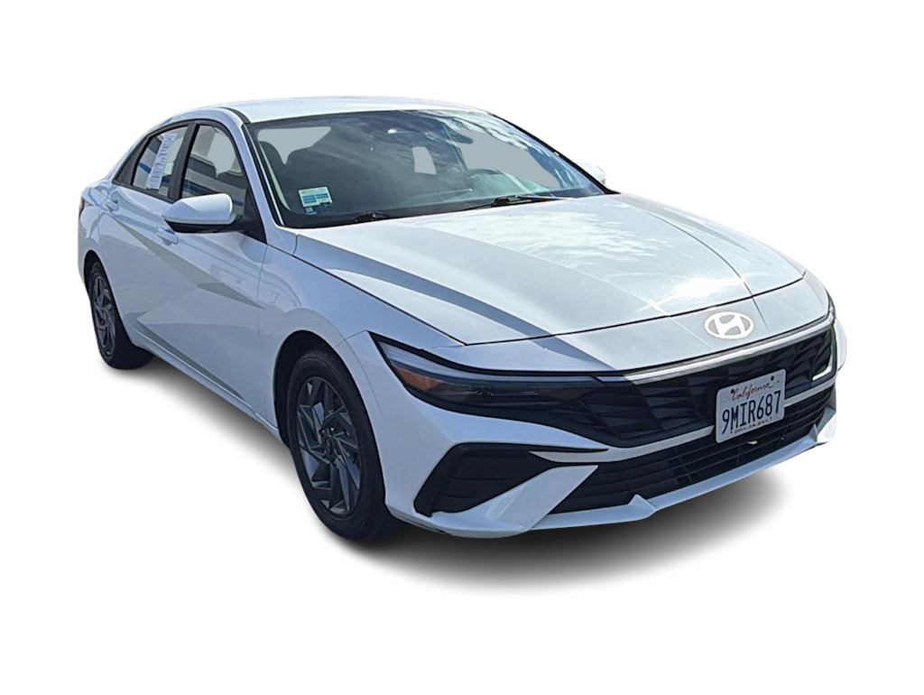Thumbnail: 2024 Hyundai Elantra - 18