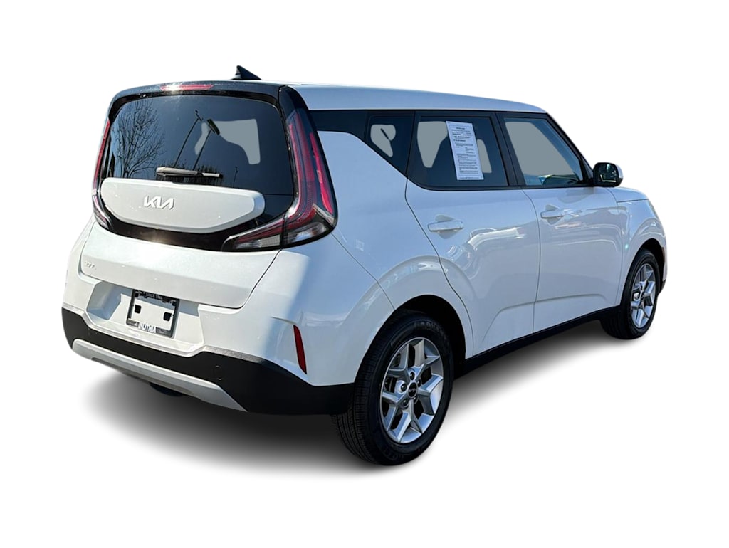 Thumbnail: 2023 Kia Soul - 22