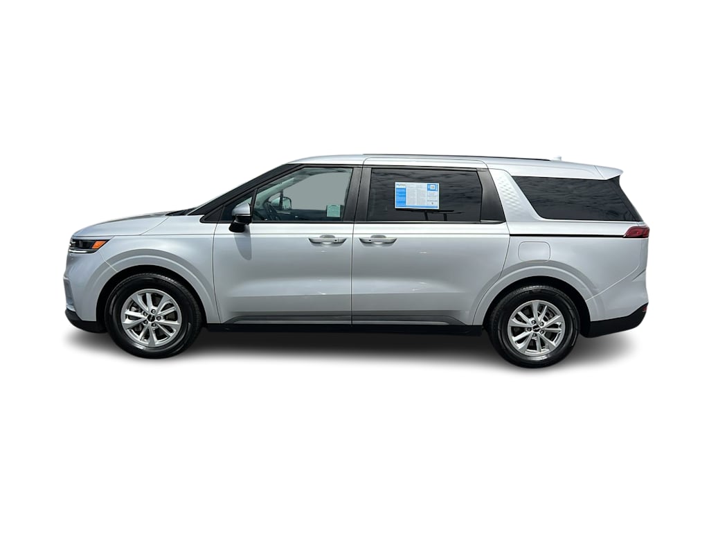 Thumbnail: 2023 Kia Carnival - 3