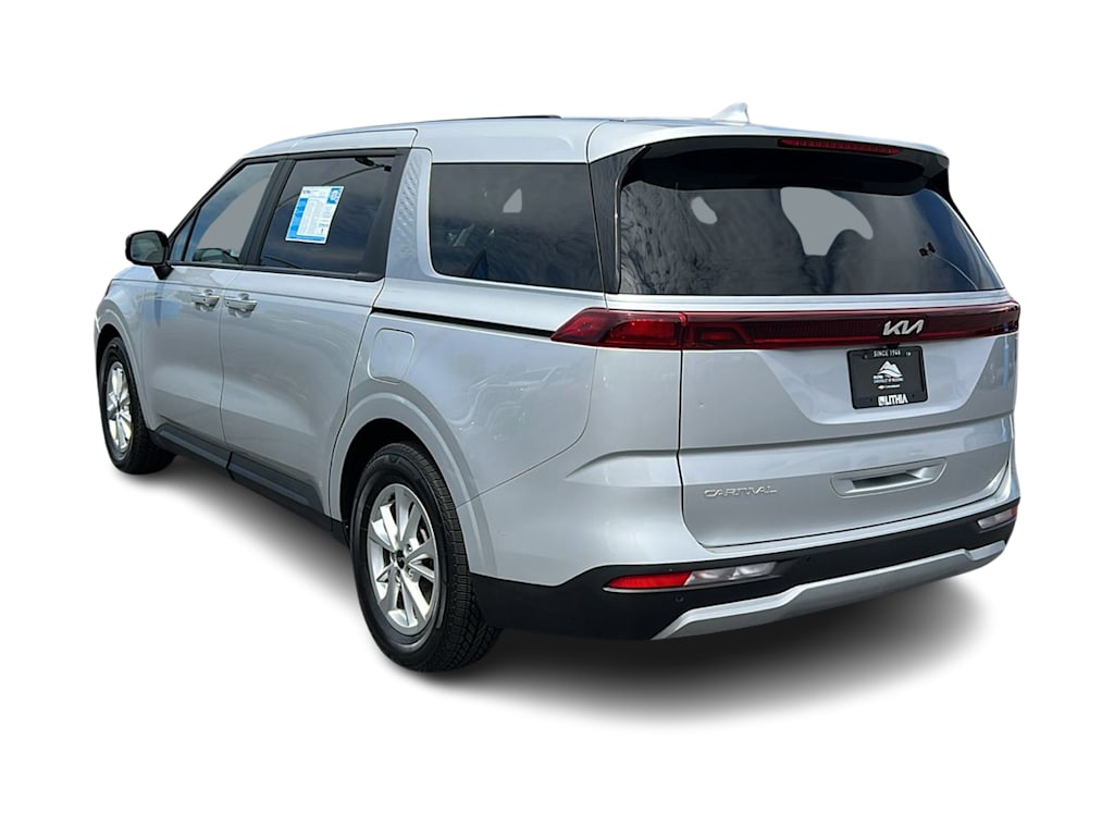 Thumbnail: 2023 Kia Carnival - 4