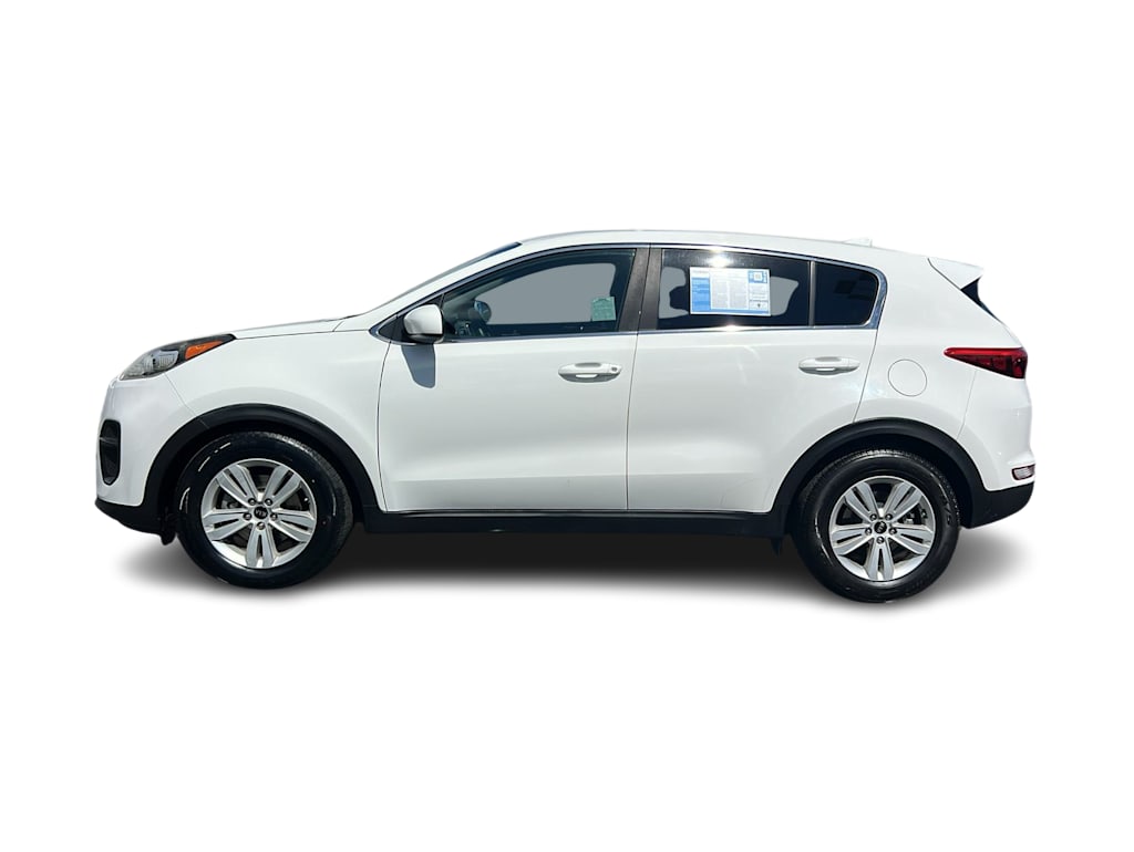 Thumbnail: 2017 Kia Sportage - 3